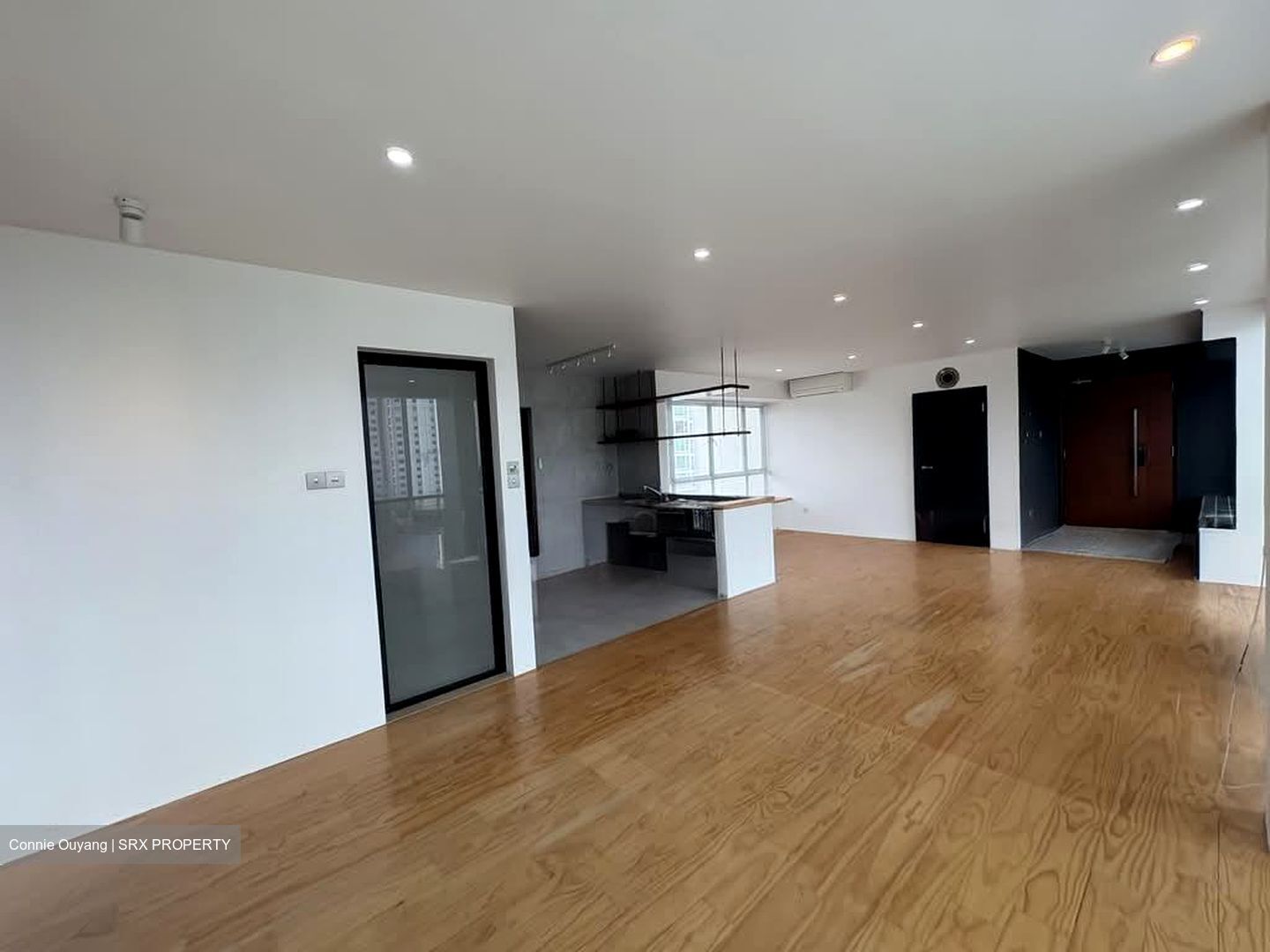 Mackenzie Regency (D9), Apartment #571736001